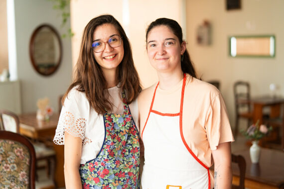 Camille et Clara, 2 soeurs et co-gérantes